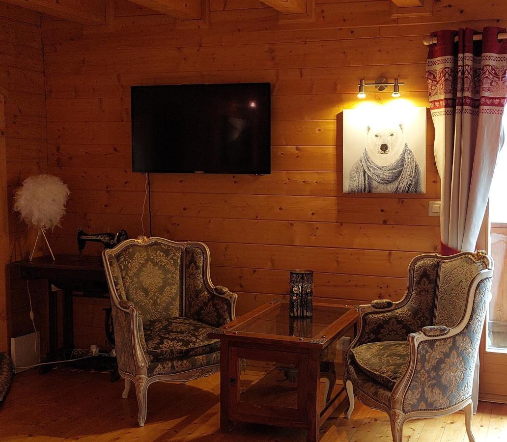 Chambre D'Hotes L'Ours Bleu 莱迪亚布勒雷 外观 照片
