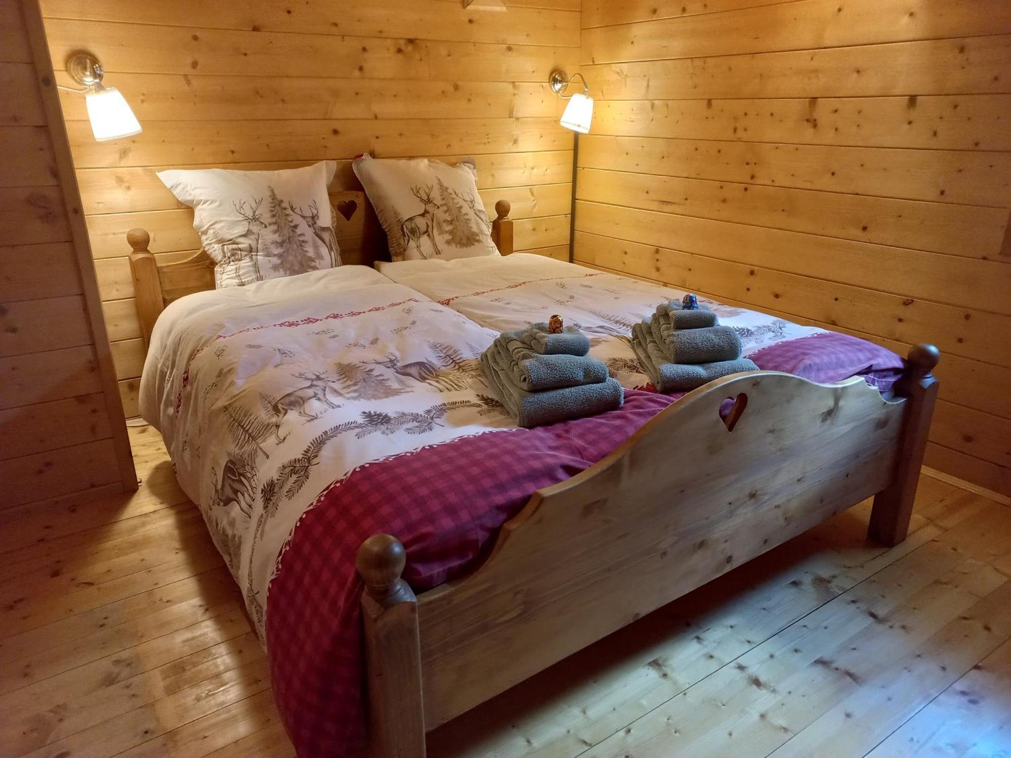 Chambre D'Hotes L'Ours Bleu 莱迪亚布勒雷 外观 照片